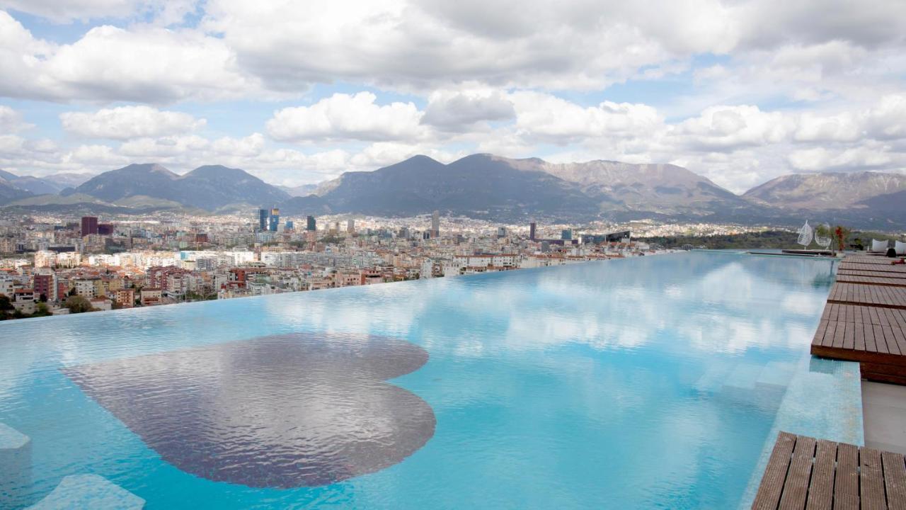 Arka Art Hotel Tirana Exteriör bild View of the city of Patras