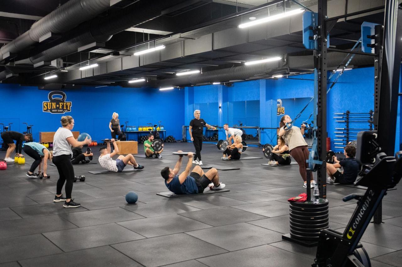 Arka Art Hotel Tirana Exteriör bild CrossFit gym in San Francisco