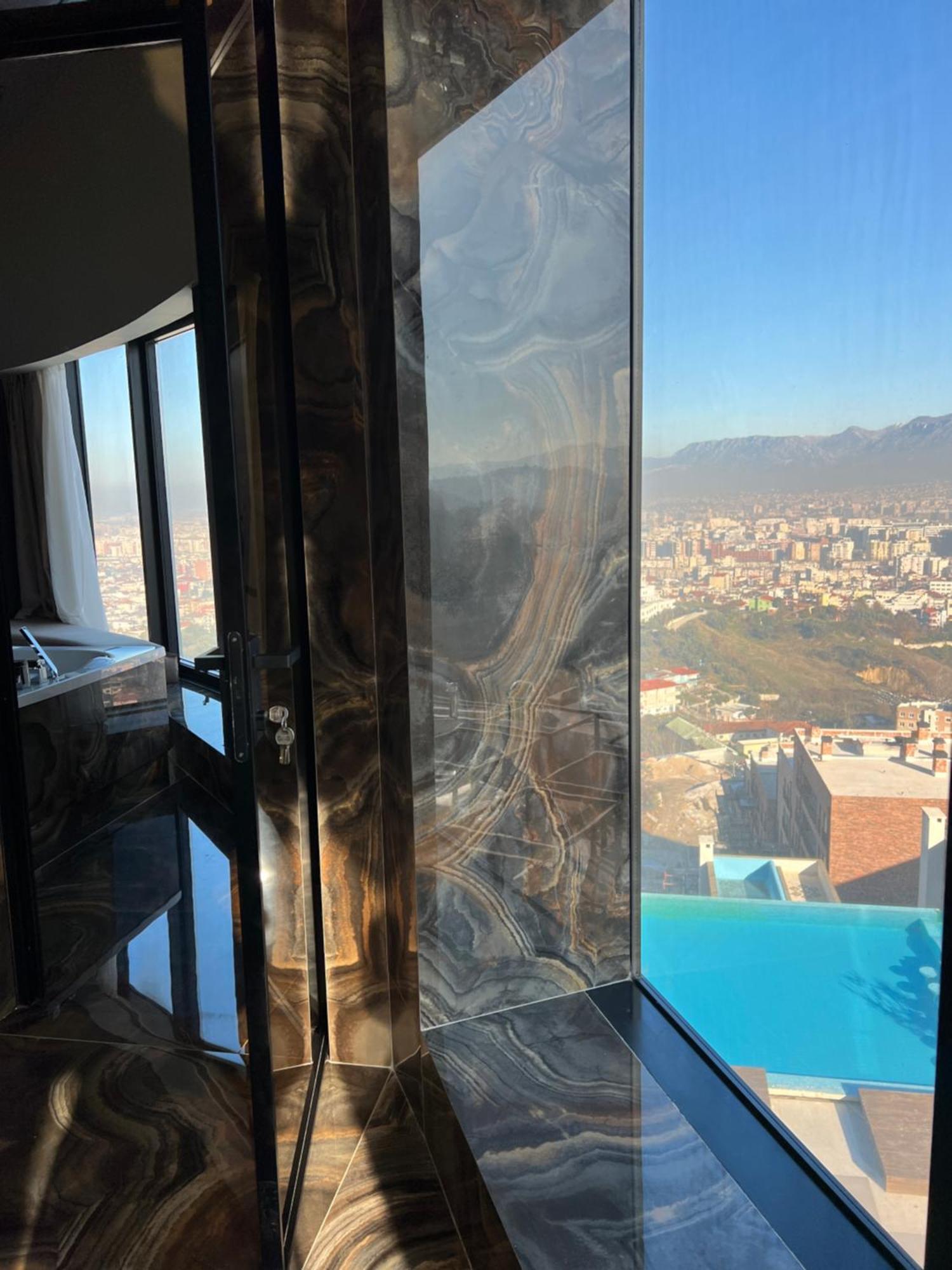Arka Art Hotel Tirana Exteriör bild View from the 100th floor